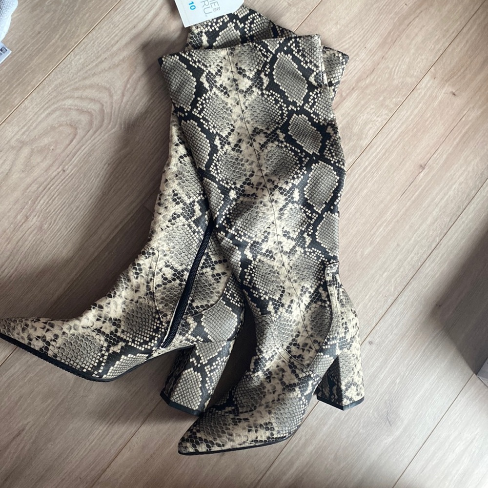 Snakeskin boots